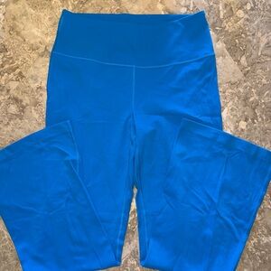 Lululemon HR Groove Pant. Poolside. 12.